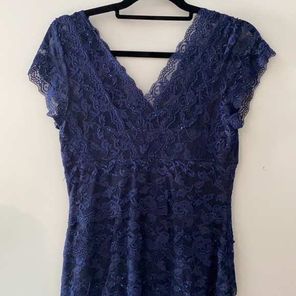 Marina Navy Layer/Sequence Form Fitting Dress - sz 10 - Picture 5 of 5